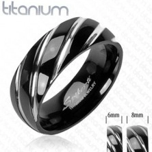 Titánový prsteň čiernej farby - úzke šikmé zárezy v striebornom odtieni
