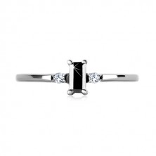 Strieborný 925 prsteň - obdĺžnikový zirkón čiernej farby, číre okrúhle zirkóny