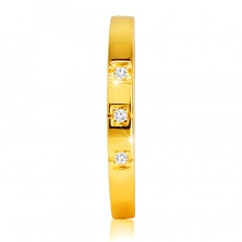 Diamantový prsteň zo žltého 585 zlata - lesklé ramená, tri ligotavé brilianty 